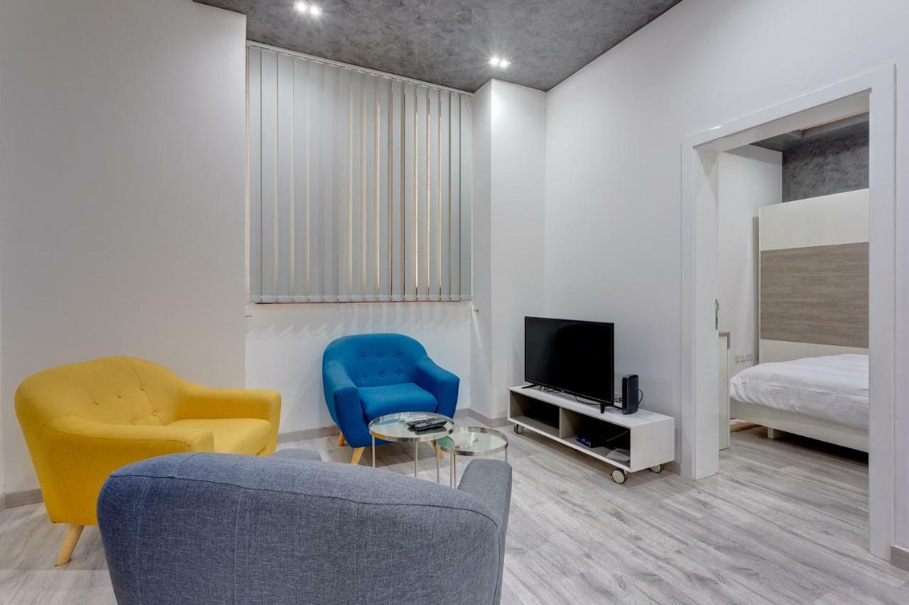 Stylish 3Br Apartment, Fantastic Location In Слима Экстерьер фото